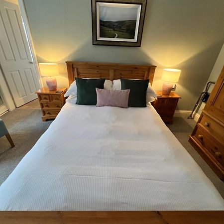 Cracoe Devonshire Arms Inn מראה חיצוני תמונה