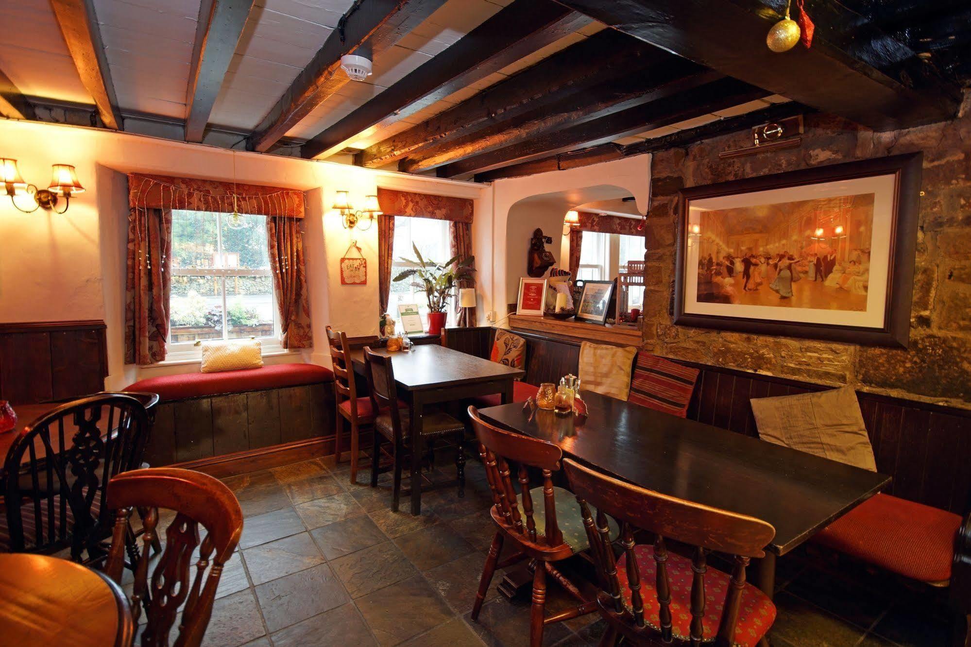 Cracoe Devonshire Arms Inn מראה חיצוני תמונה