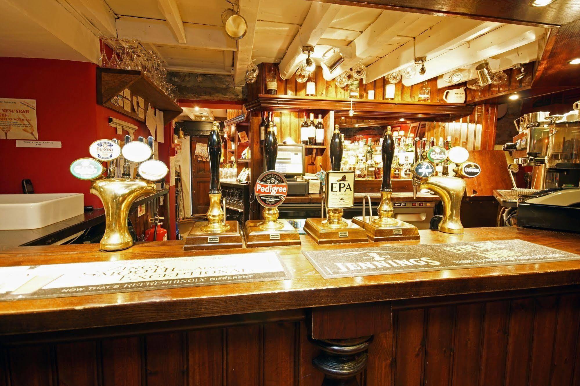Cracoe Devonshire Arms Inn מראה חיצוני תמונה