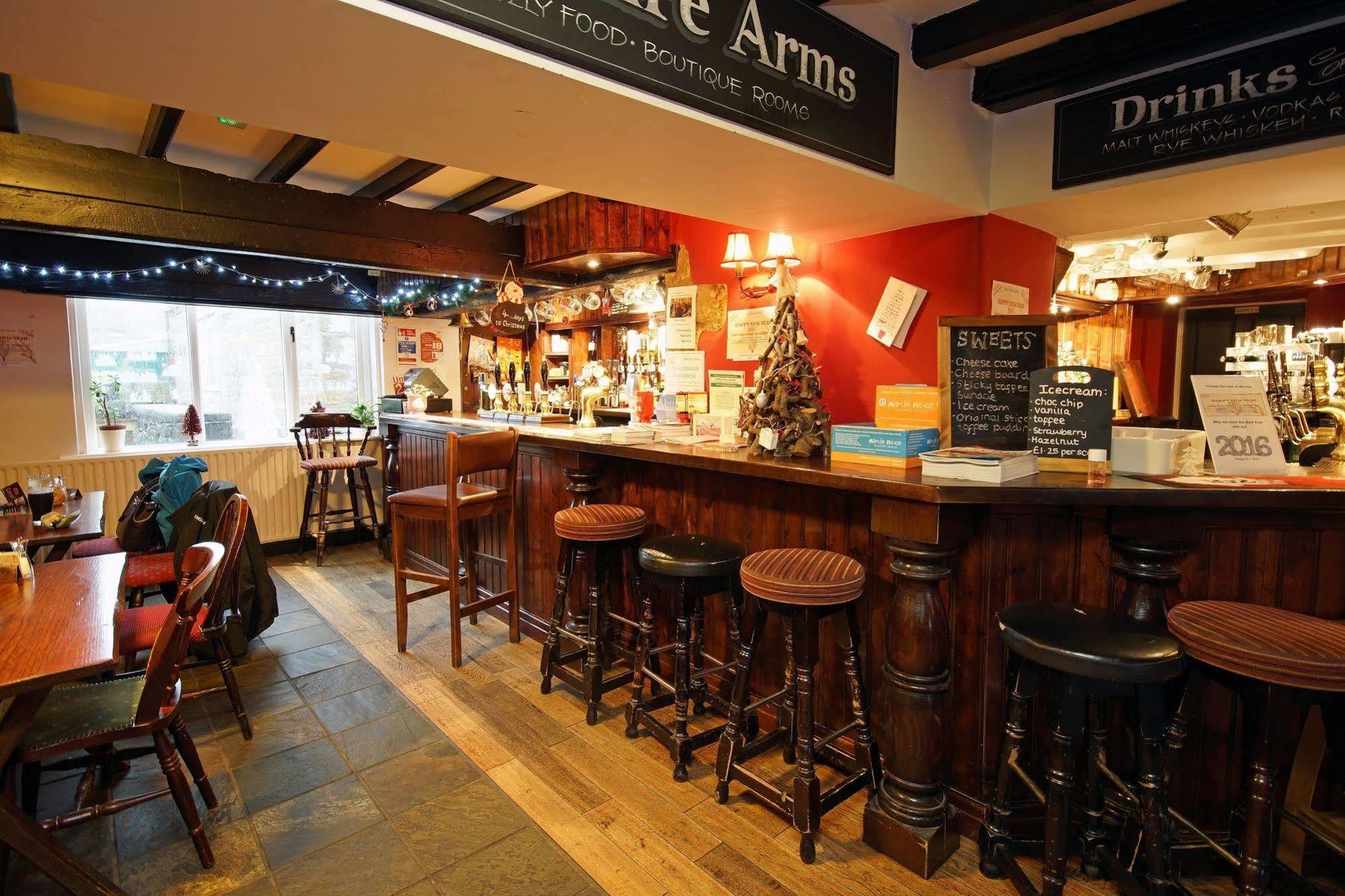 Cracoe Devonshire Arms Inn מראה חיצוני תמונה